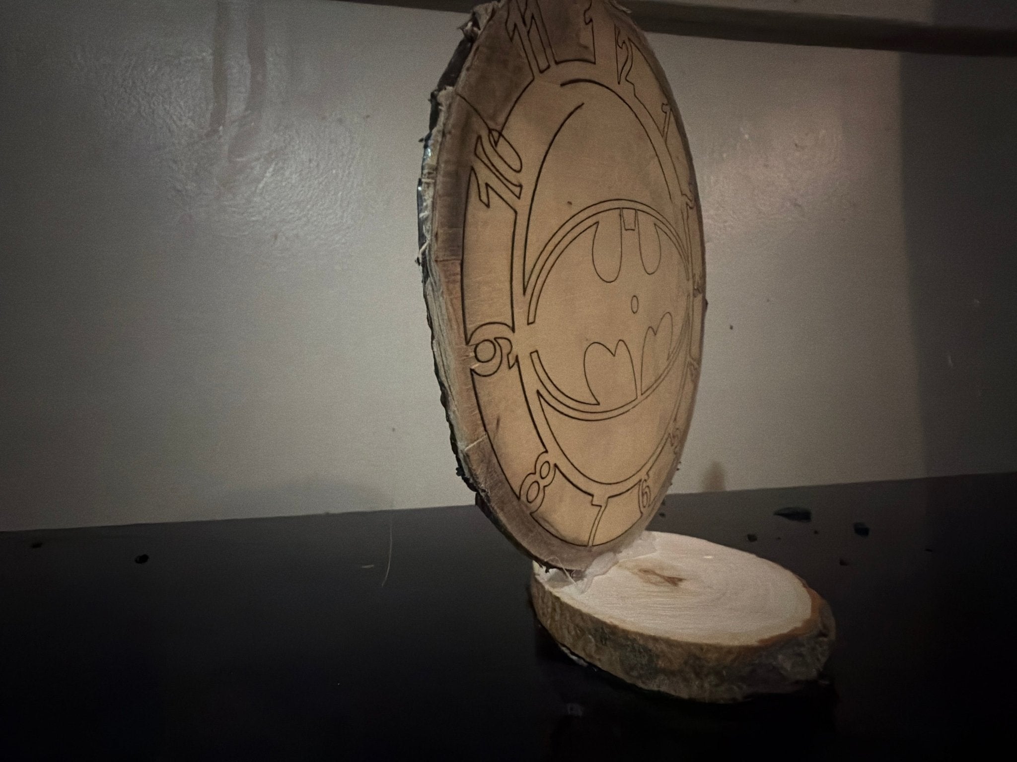 Batman wooden decor - Orgingrain.co